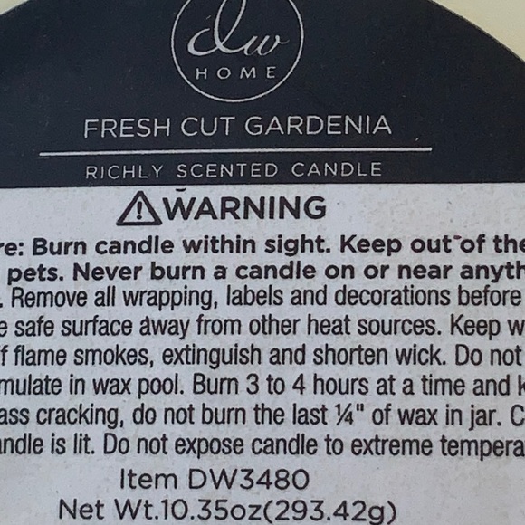 DW HOME CANDLE FRESH CUT GARDENIA MINI SCENTED NEW 10. 35 Oz NEW 1 WICK - Picture 3 of 3